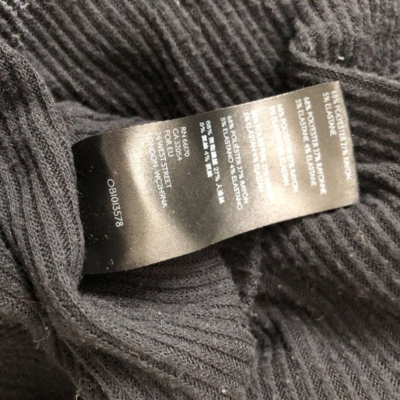 We The Free Main Squeeze Hacci off the shoulder Top Black sz XS - Picture 3 of 5